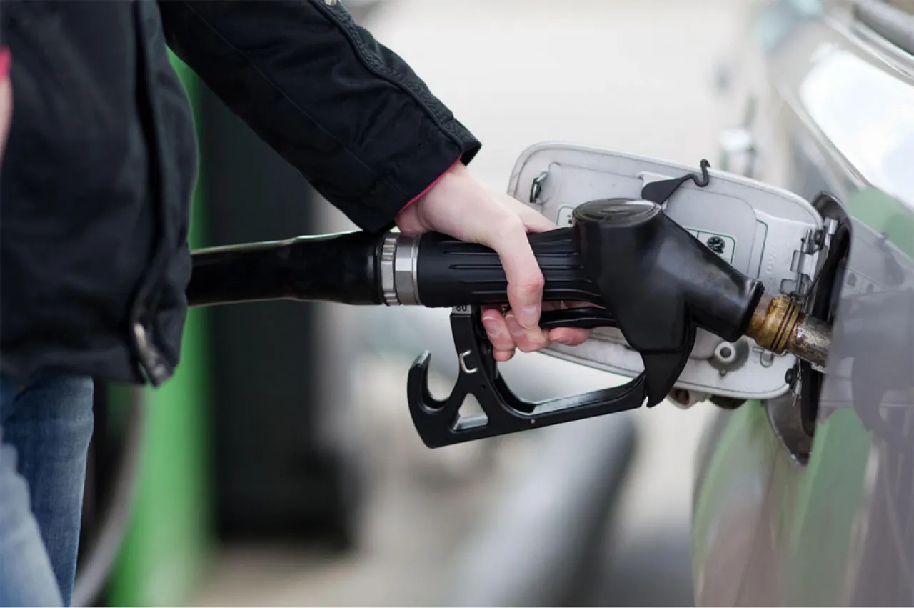 قیمت تمام شده هر لیتر بنزین برای دولت چقدر است؟